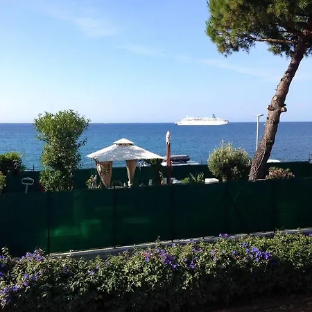 Primavera アパート *