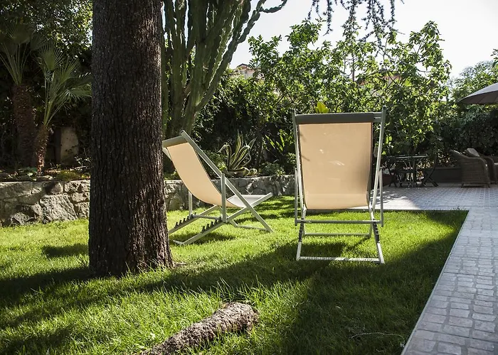 Primavera Apartment *